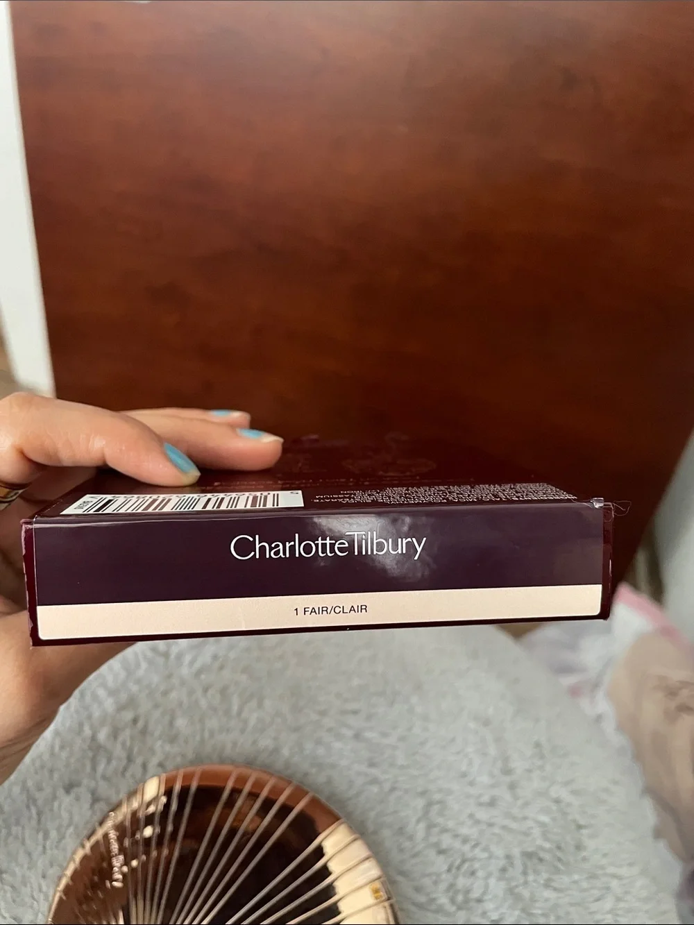 Charlotte Tilbury Airbrush Powder Compact - Light Beige